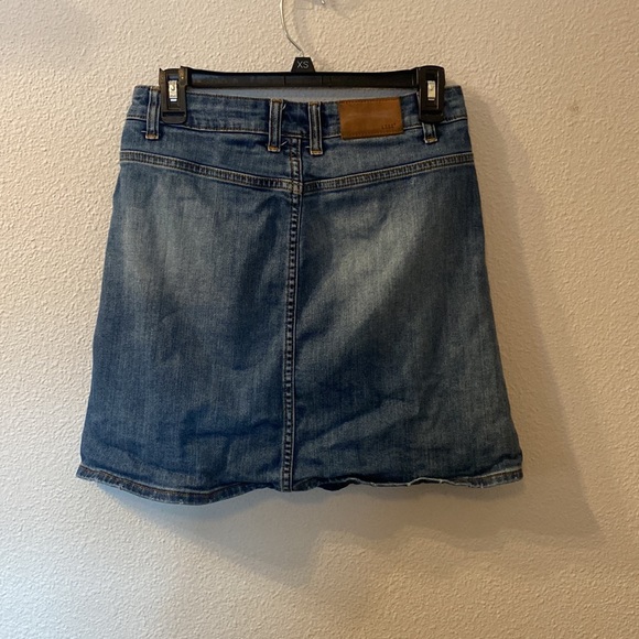 H&M L.O.G.G jean skirt size 4 - Picture 4 of 4